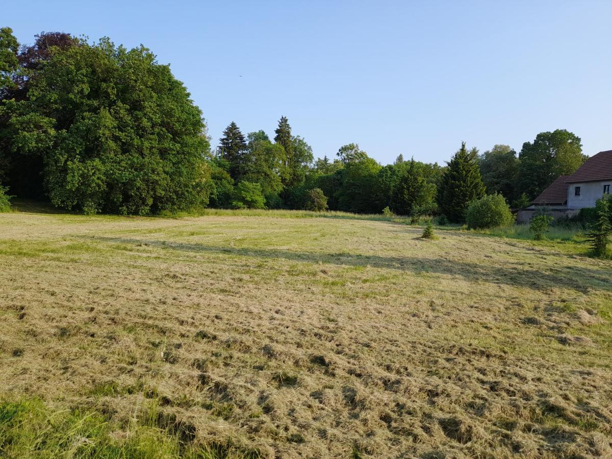 Les Du Chateau De Werde Country house